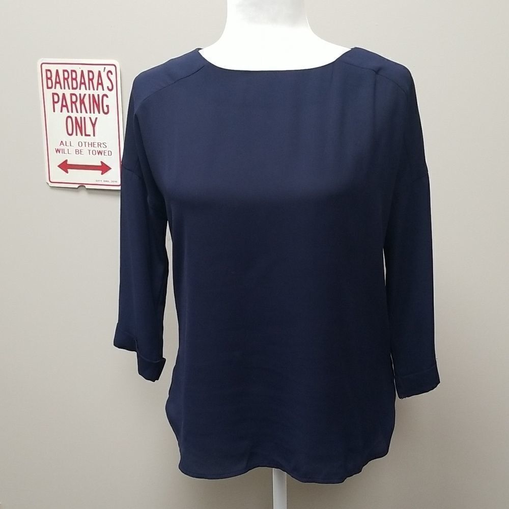 W2 BY ANTHROPOLOGIE NAVY BLOUSE WITH 3/4 SLEEVES SZ SMALL